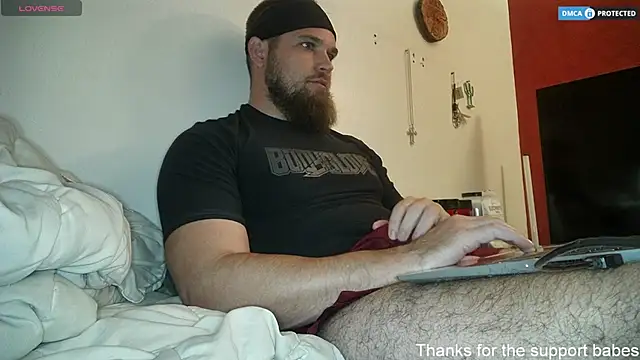 Snapshot of dikdowndaddy chatting on 11/10/25, 08:52 dikdowndaddy online show from 11/10/25, 08:52