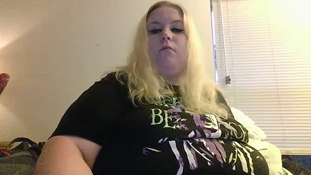 Tabbycat27 online show from 09/23/25, 10:02