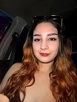 Snapshot of Mon_Cherry chatting on 10/25/25, 01:24 Mon Cherry online show from 10/25/25, 01:24