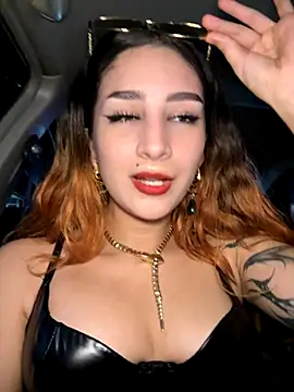 Snapshot of Mon_Cherry chatting on 11/02/25, 01:30 Mon Cherry online show from 11/02/25, 01:30