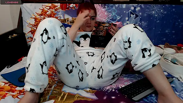 Snapshot of Anasunshine12 chatting on 01/03/25, 11:01 Anasunshine12 online show from 01/03/25, 11:01