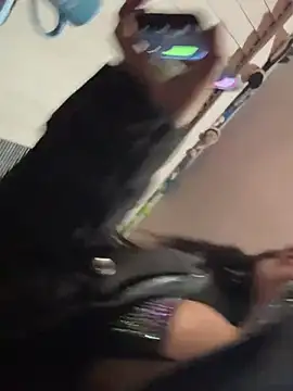 Gin4Cole online show from 02/20/25, 01:36