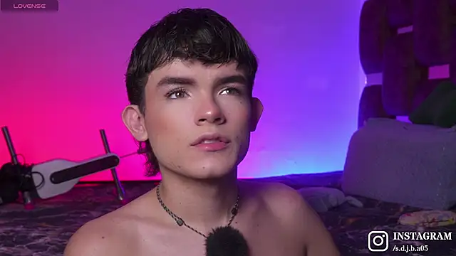 Snapshot of Angelo_018 chatting on 11/08/25, 07:08 Angelo 018 online show from 11/08/25, 07:08