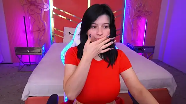 Miki Kivi online show from 12/05/24, 04:42