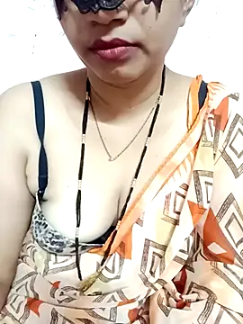 Snapshot of Hotanita99 chatting on 12/12/24, 04:37 Hotanita99 online show from 12/12/24, 04:37