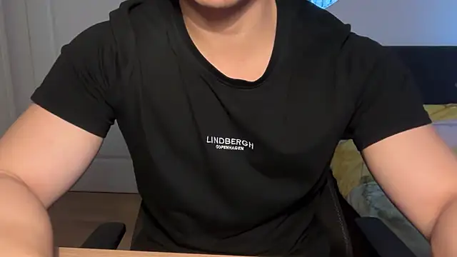 jungcock3210 online show from 11/12/25, 01:44