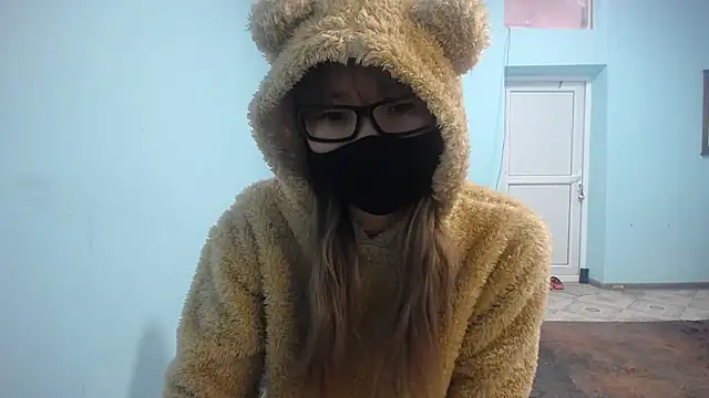 elllaaxx online show from 12/07/24, 10:01
