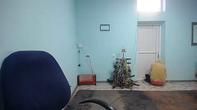 elllaaxx online show from 12/14/24, 03:18