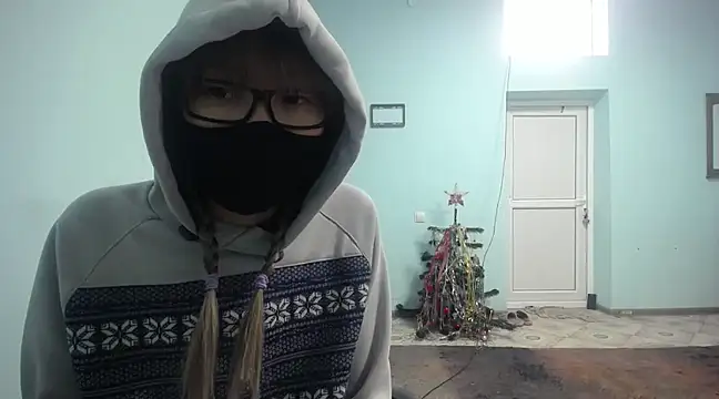 elllaaxx online show from 12/19/24, 06:12