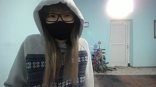 elllaaxx online show from 12/23/24, 03:29