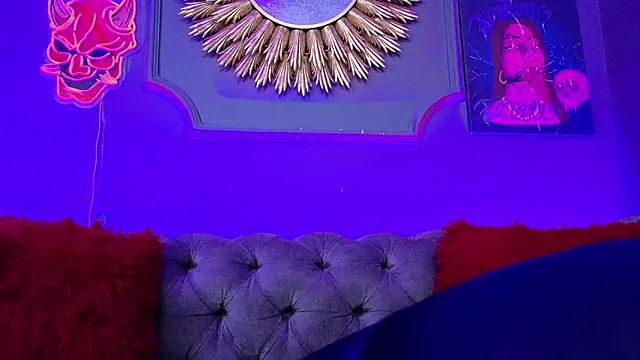 Julieta Russell online show from 03/11/25, 03:45