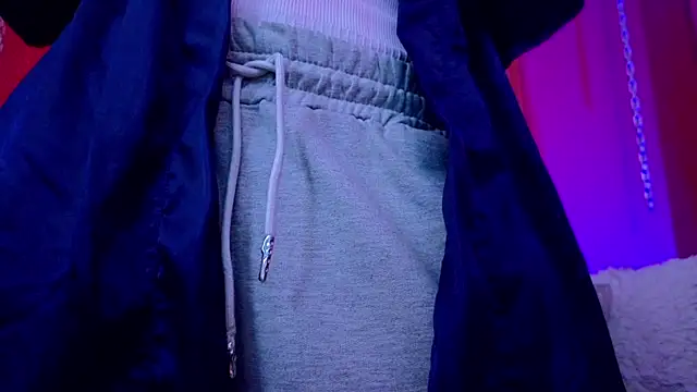 Julieta Russell online show from 09/26/25, 11:58