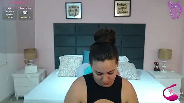 MadisonJenner online show from 10/06/25, 11:29