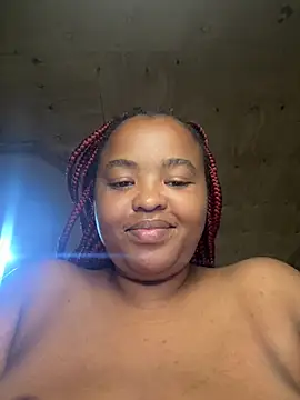 Snapshot of Linahlove chatting on 12/14/24, 08:51 Linahlove online show from 12/14/24, 08:51