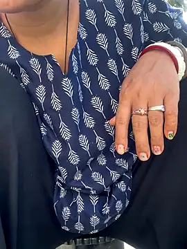 Snapshot of Ishikarana chatting on 10/31/25, 02:34 Ishikarana online show from 10/31/25, 02:34