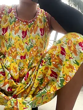 Snapshot of Ishikarana chatting on 11/04/25, 02:43 Ishikarana online show from 11/04/25, 02:43