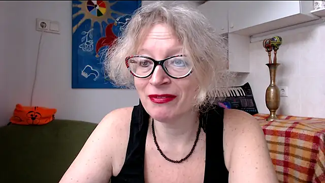 Zosya1111 online show from 02/08/25, 09:13