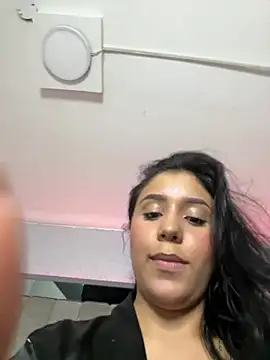 Snapshot of SheylaBakerr chatting on 01/31/25, 01:34 SheylaBakerr online show from 01/31/25, 01:34