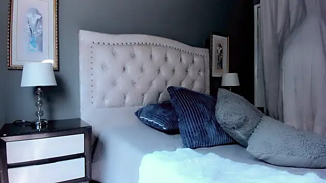 Ezraa1 online show from 01/11/25, 04:57