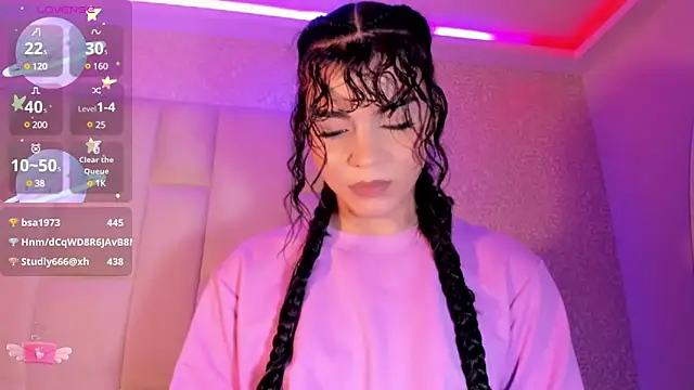 Summer walkerr online show from 02/09/25, 06:47