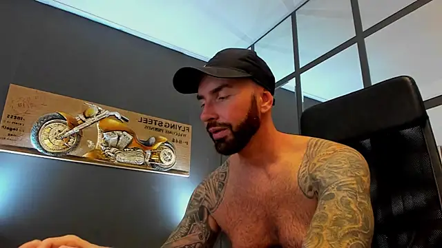 AronGrant online show from 10/13/25, 10:04