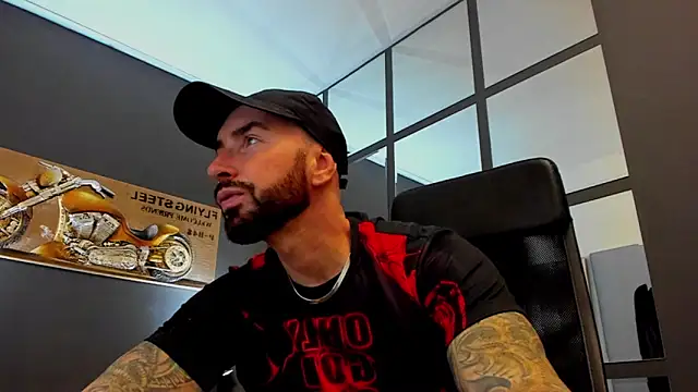 AronGrant online show from 10/26/25, 10:32