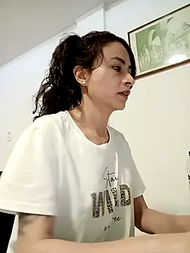 reme ark23 online show from 11/18/25, 03:12