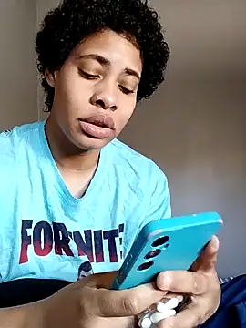 Snapshot of Su_Duarte_1 chatting on 10/23/25, 07:56 Su Duarte 1 online show from 10/23/25, 07:56