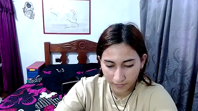 LadyMilk003 online show from 10/14/25, 03:57