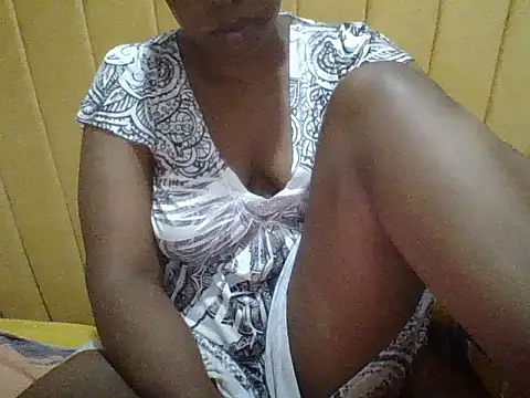 Snapshot of nastygirl- chatting on 11/08/25, 10:08 nastygirl- online show from 11/08/25, 10:08