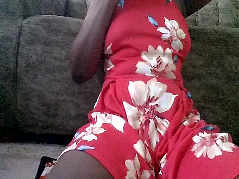 Snapshot of nastygirl- chatting on 11/20/25, 06:02 nastygirl- online show from 11/20/25, 06:02