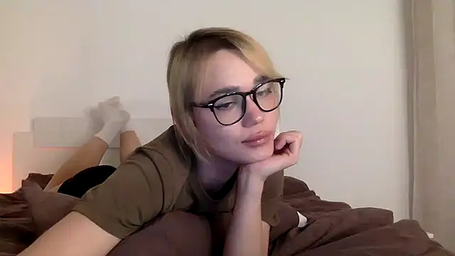 Mary Geyson0 online show from 02/06/25, 02:22