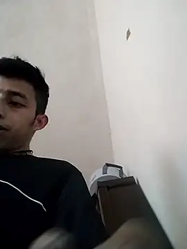 Snapshot of Flaquito_pitudo chatting on 12/21/24, 07:49 Flaquito pitudo online show from 12/21/24, 07:49