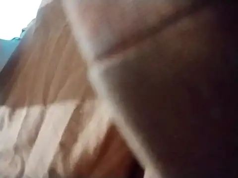 Snapshot of Flaquito_pitudo chatting on 01/03/25, 10:31 Flaquito pitudo online show from 01/03/25, 10:31