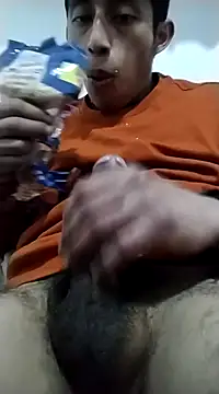 Snapshot of Flaquito_pitudo chatting on 01/12/25, 12:01 Flaquito pitudo online show from 01/12/25, 12:01