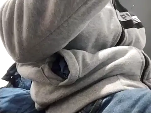 Snapshot of Flaquito_pitudo chatting on 01/19/25, 10:39 Flaquito pitudo online show from 01/19/25, 10:39