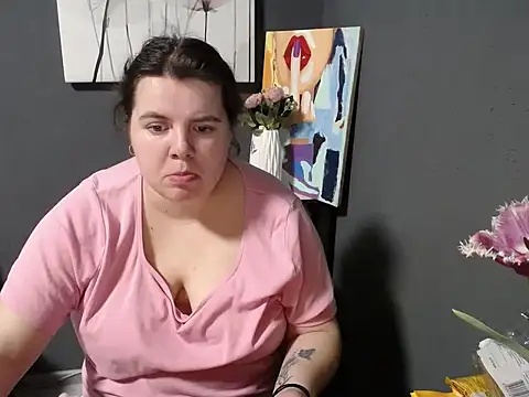 so shy online show from 03/12/25, 10:05