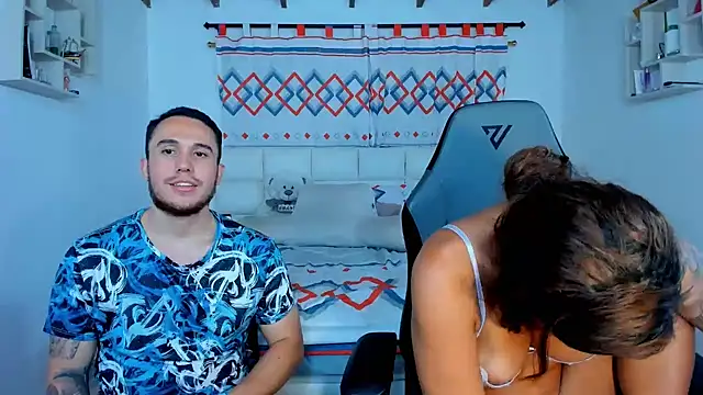 xxx sweet couple  online show from 12/21/24, 06:19