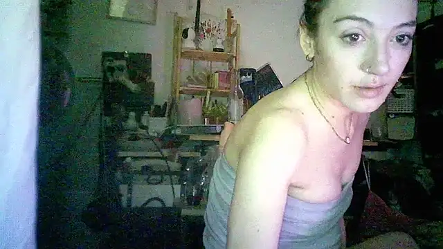 Snapshot of lorena789 chatting on 10/02/25, 03:02 lorena789 online show from 10/02/25, 03:02