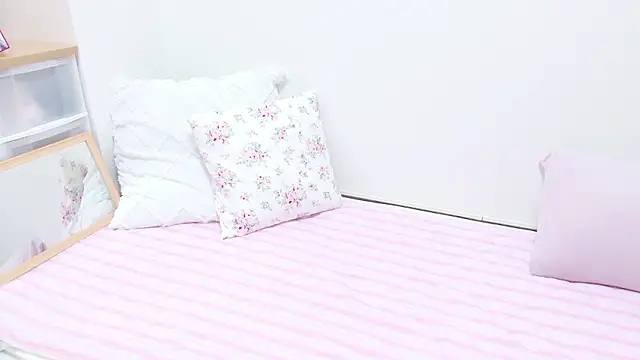 PornTube-JP online show from 10/19/25, 02:07