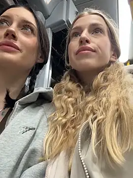 Melissa crazy online show from 11/08/25, 03:23