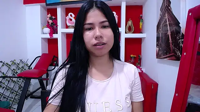 Letty Plugxo online show from 10/24/25, 12:34