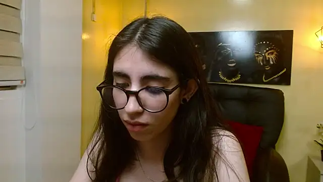 LenaRoses online show from 03/04/25, 09:32