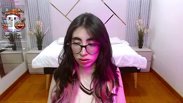 LenaRoses online show from 11/05/25, 05:24