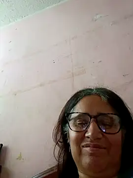  candi online show from 02/02/25, 11:51