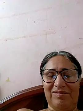  candi online show from 02/10/25, 08:42