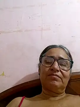  candi online show from 02/13/25, 06:41