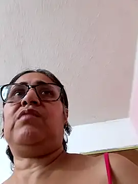  candi online show from 02/16/25, 07:27