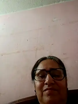  candi online show from 02/17/25, 11:44