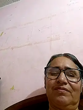  candi online show from 02/27/25, 01:38